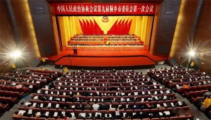 內(nèi)外兼顧，推動實體經(jīng)濟提質(zhì)增效